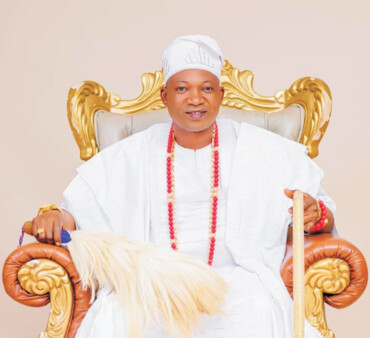 His Royal Highness Alayeluwa Oba (Dr) Moses Olawale Fabiyi VI, Ilufemiloye 1